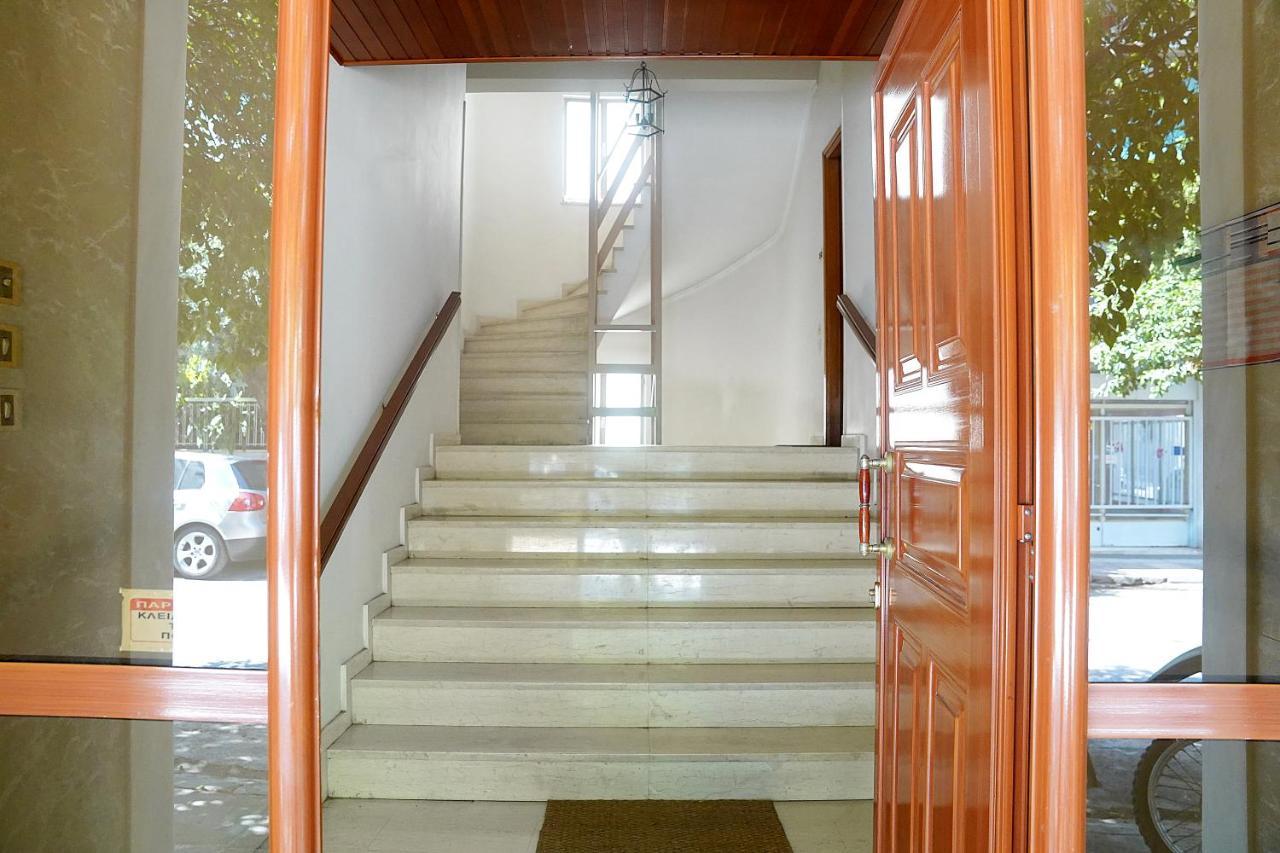 70M2 Apartment 4 Mins From Athens Central Station! Kültér fotó